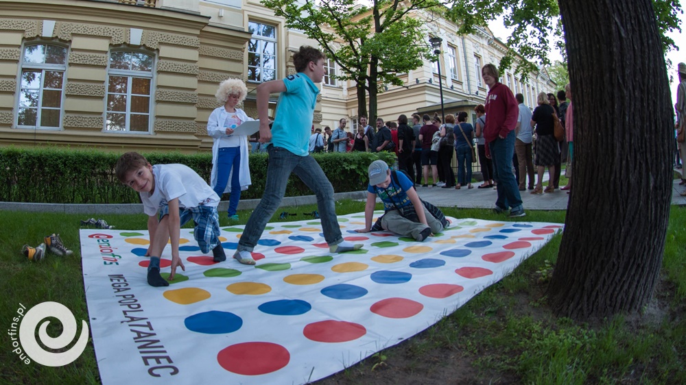 mega twister - gry wielkoformatowe